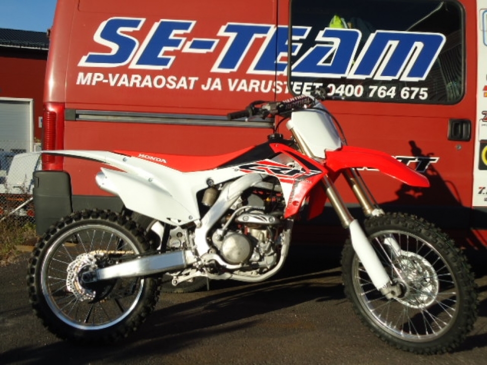Honda CRF250 2016|Honda CRF250 2015||